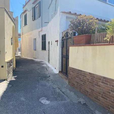 Apartament La Casa Nel Vicoletto Ischia